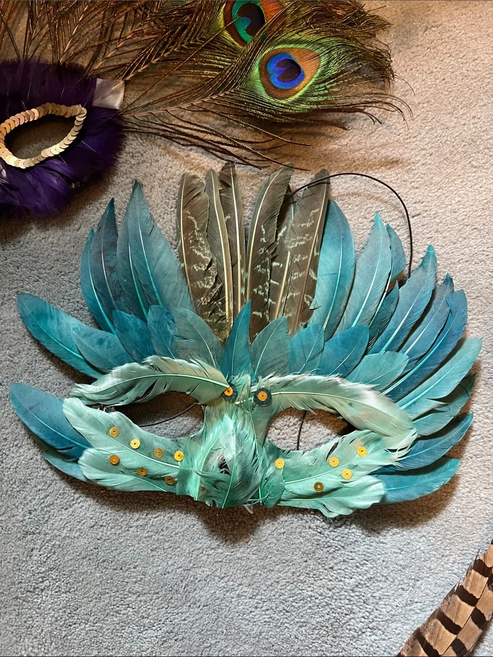 Feather Mardi Gras Mask Lot 3pc Masquerade Ball Colorful Peacock Plumes Set